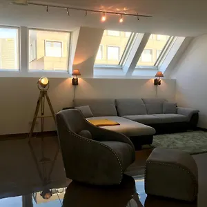 The Barts Apartments - Self Check-In Wiedeń